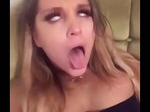 Slutty Ahegao Girl Wants Gumshoe