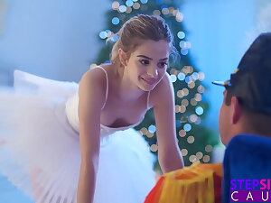 Flexible Ballerina Molly Compressed Gets Fucked In Splits By Nathan Bronson During Practice